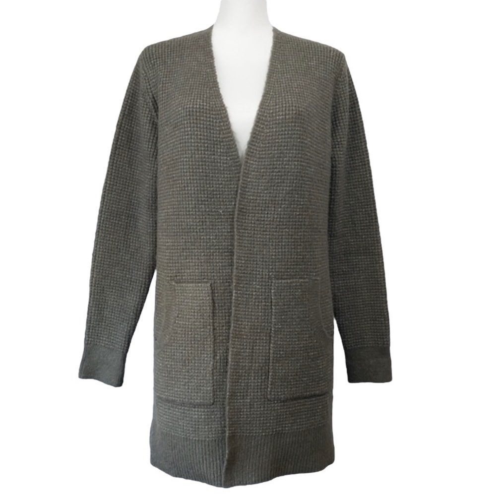 🥶🥶🥶BOGOHO 🥶🥶🥶Time and Tru Women's Cardigan Sweater-M - Picture 1 of 11